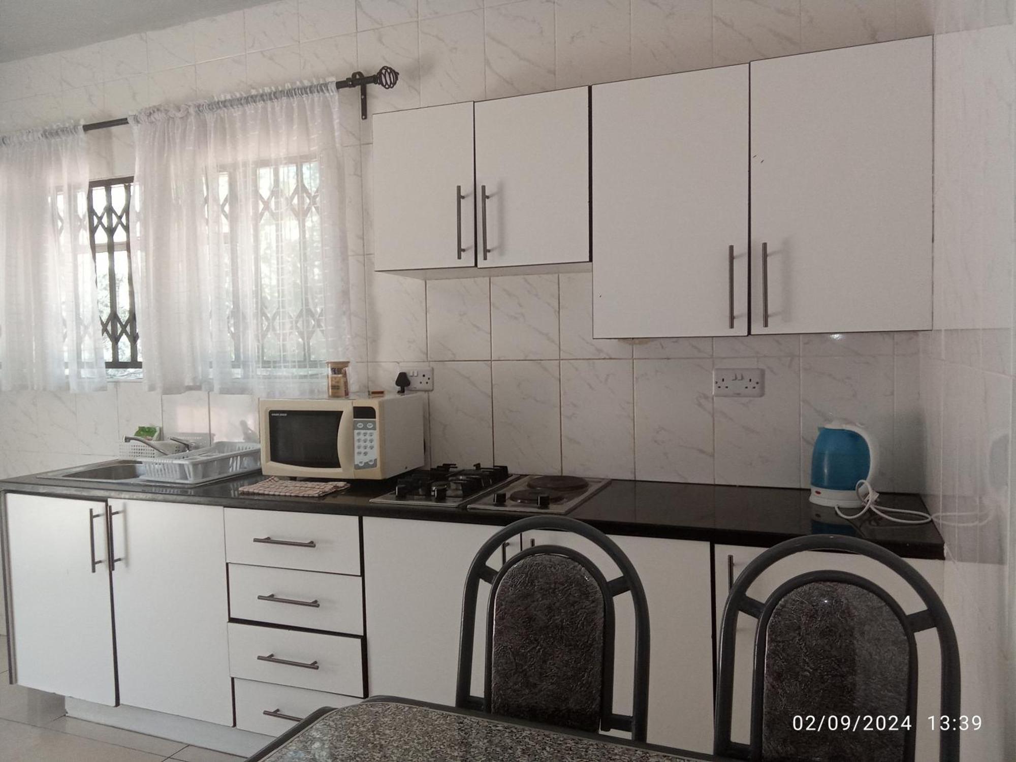 Paterrace Guest Lodge Harare Bagian luar foto